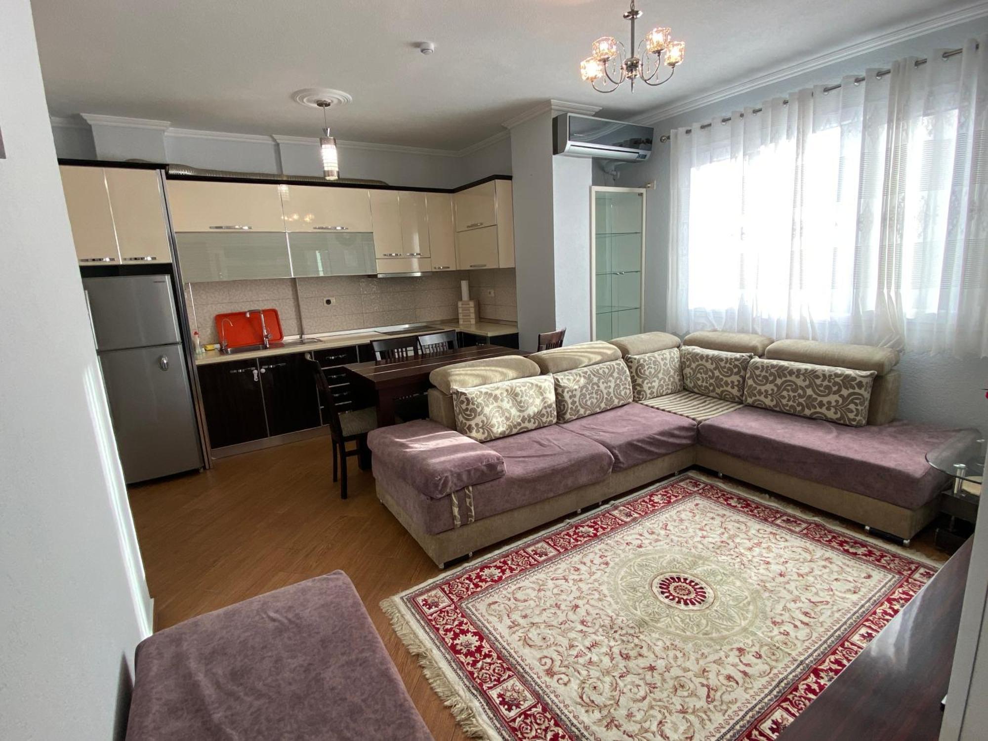 Comfortable 2-Br For 4 Tirana Esterno foto